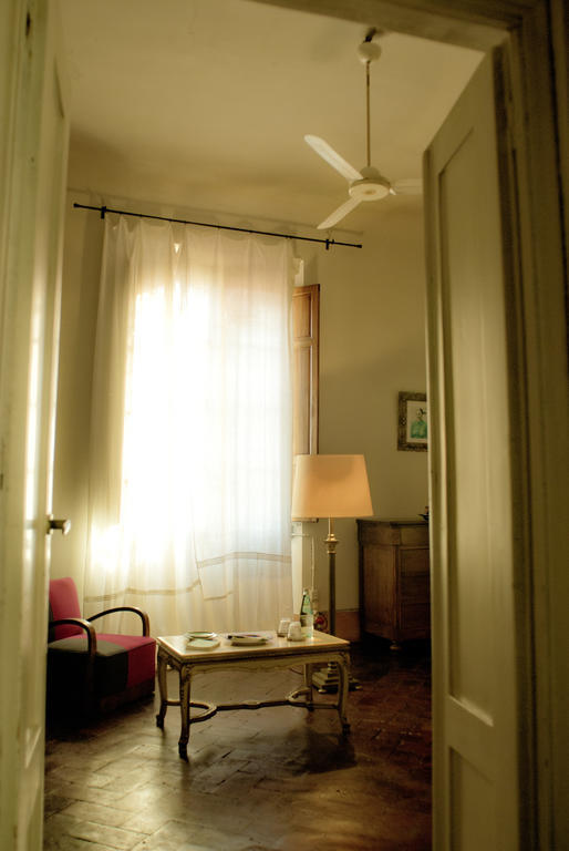 Le Tre Stanze Hotel Florença Quarto foto